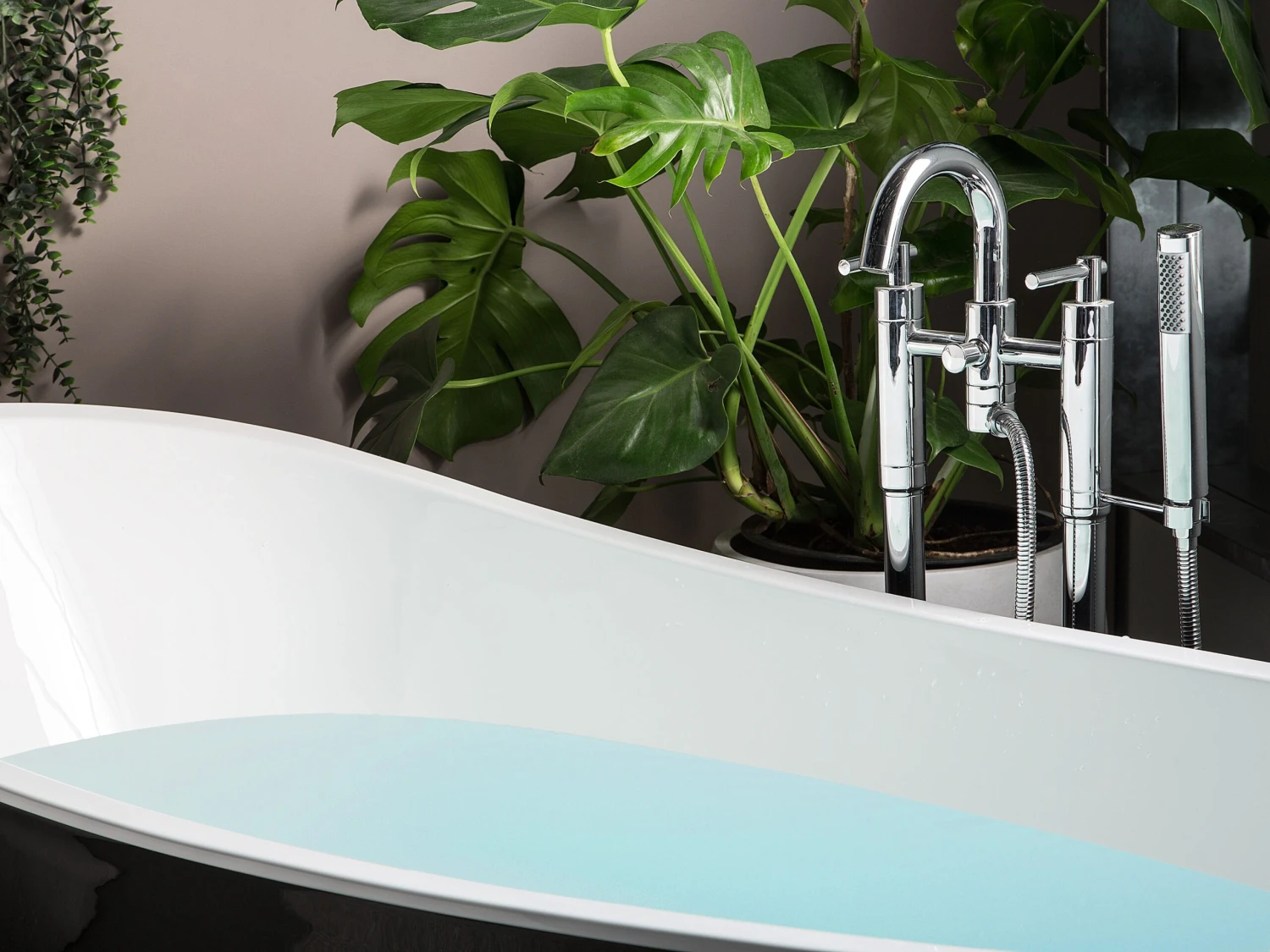 Freestanding Bath 1700 X 730 Mm Black BUENAVISTA - Image 5