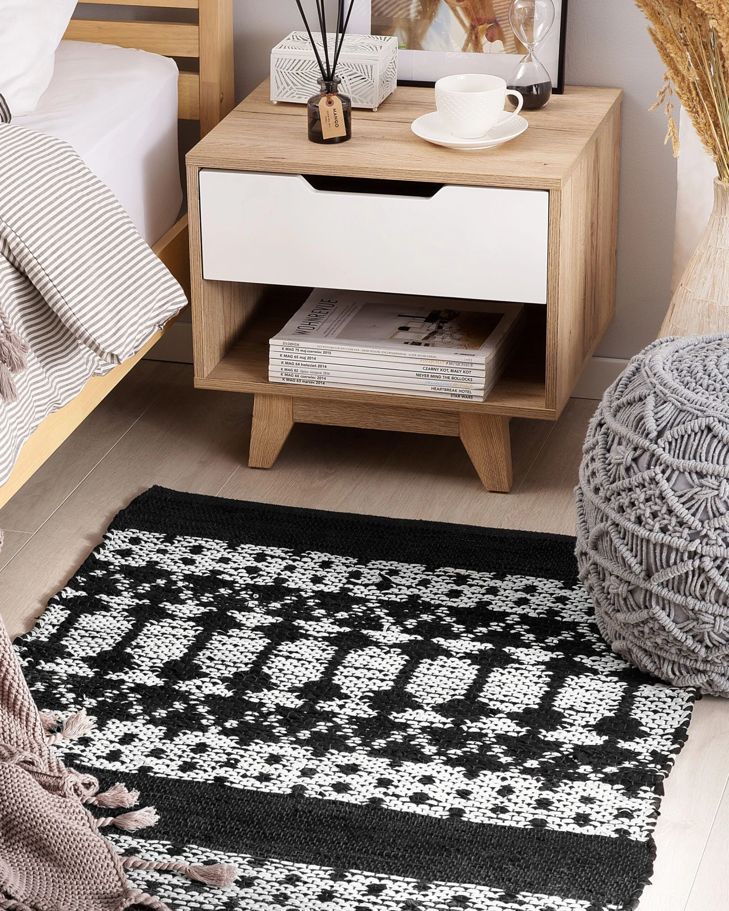 1 Drawer Bedside Table Light Wood With White SPENCER - Image 7