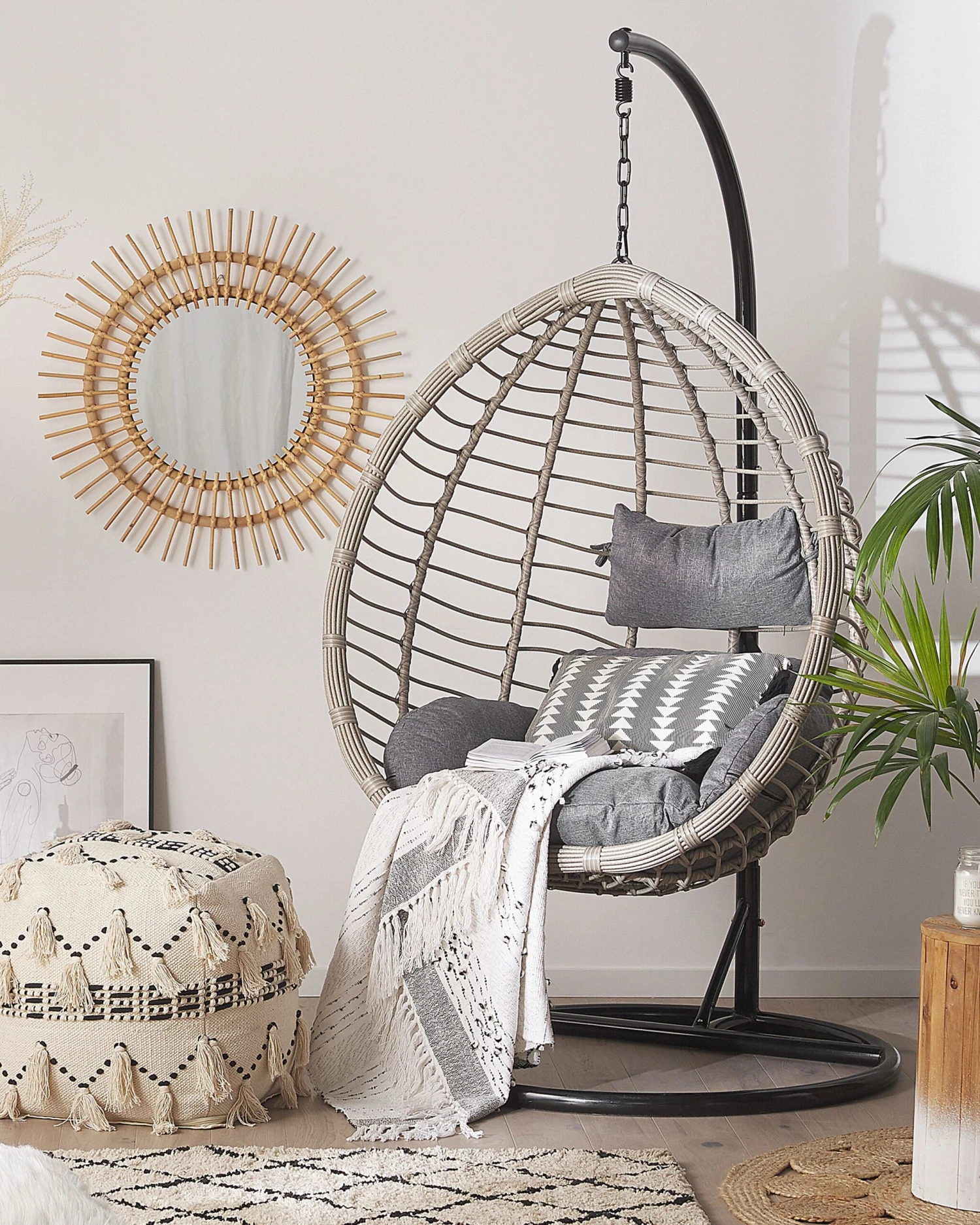 Hanging Chair Stand Black STAN - Image 2