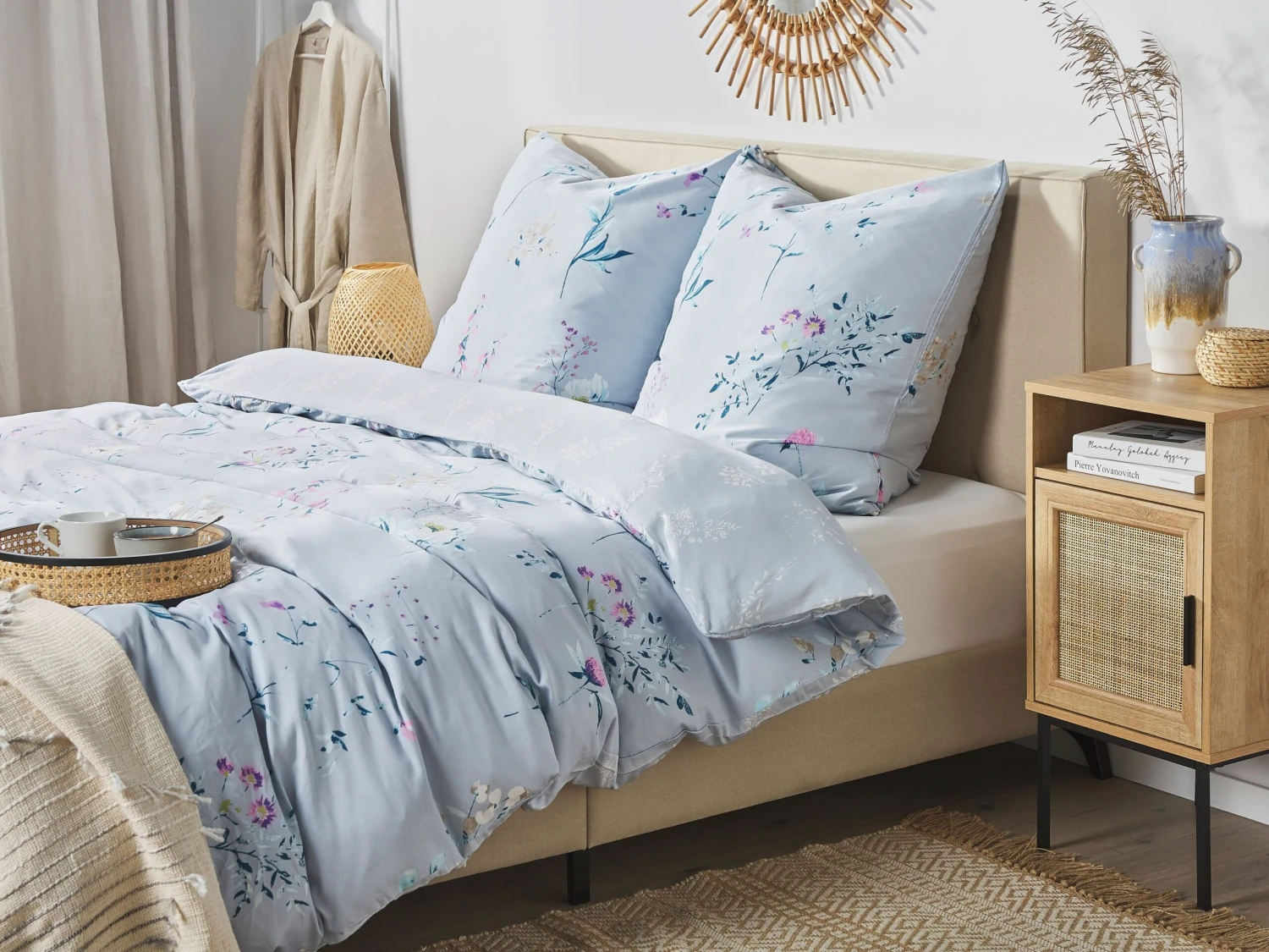 Cotton Duvet Cover Set Flower Pattern Light Blue EVERGREEN Various Sizes - Image 2