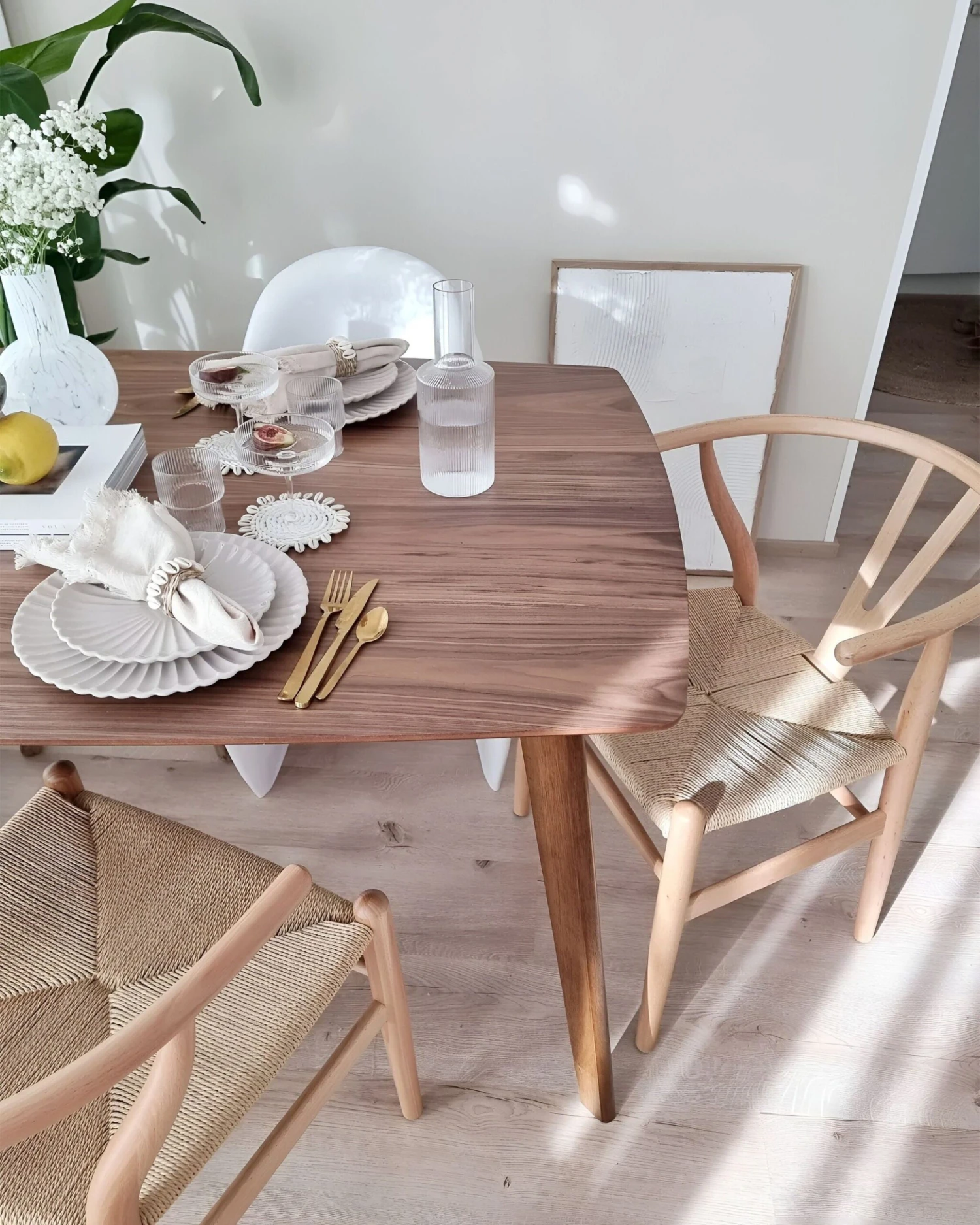 Dining Table 150 X 90 Cm Dark Wood IRIS - Image 3