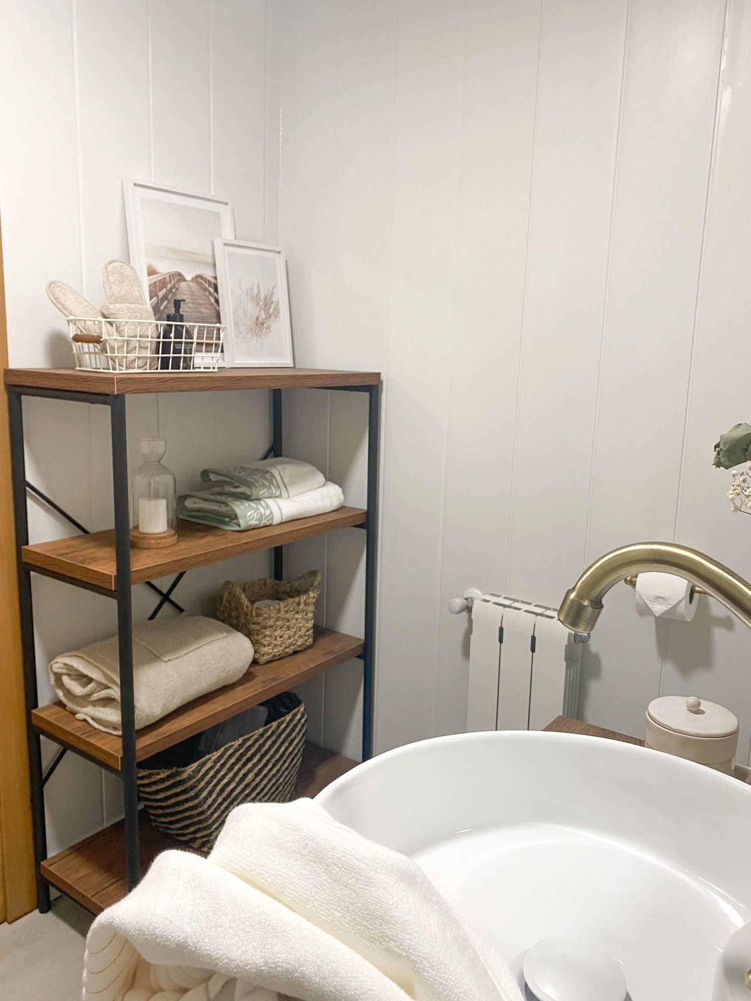 4 Tier Bookcase Dark Wood BRISBANE - Image 4