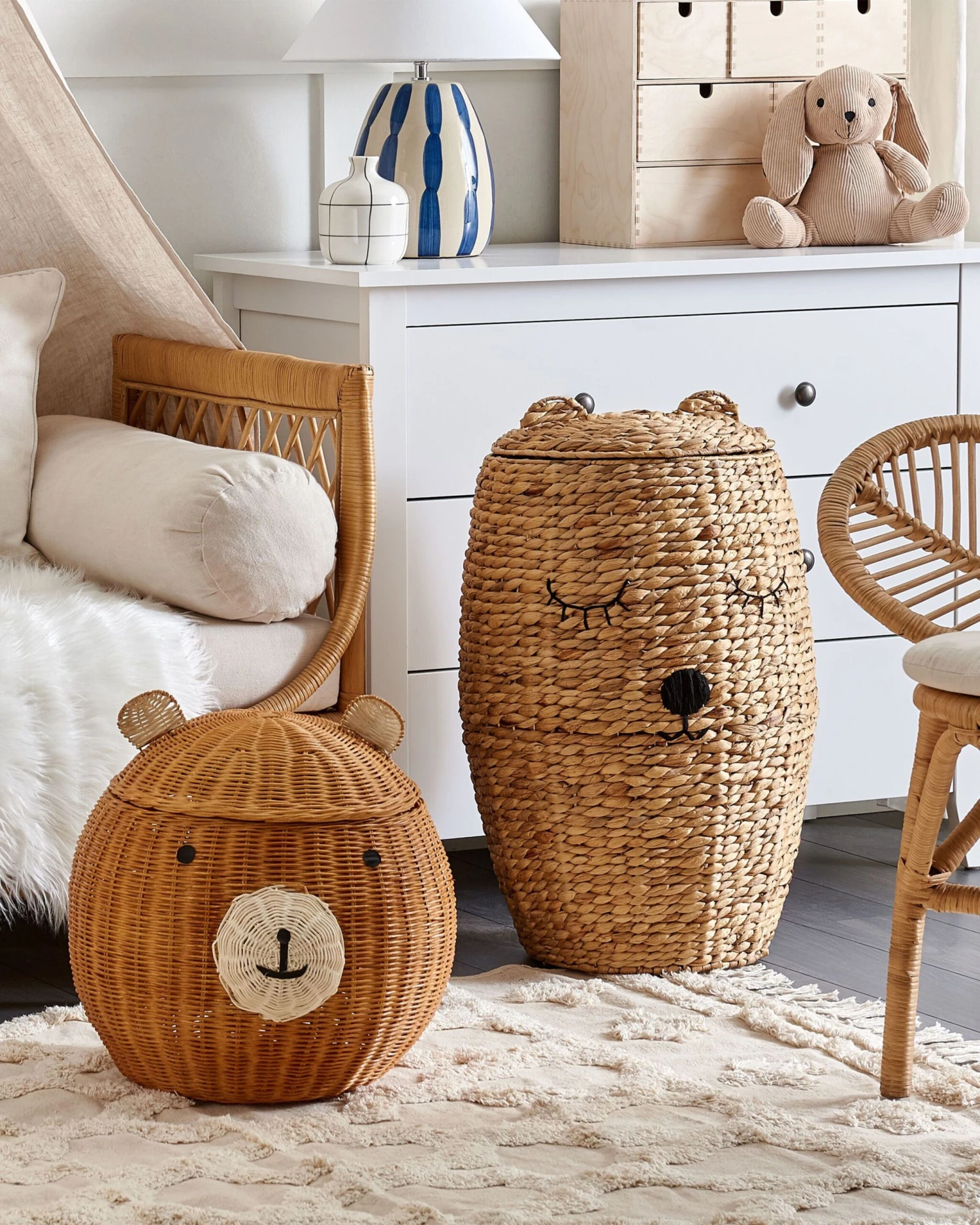 Water Hyacinth Wicker Bear Basket Natural SAMBUR - Image 3