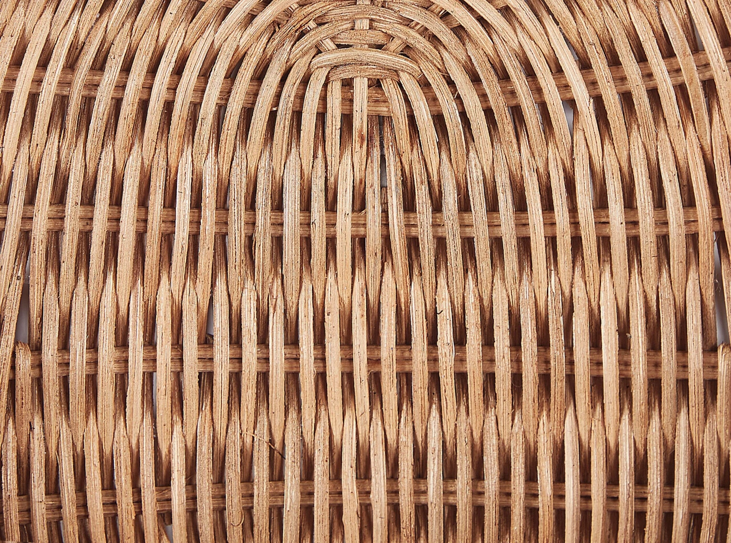 Rattan Apple Wall Bakset Natural MAKONDE - Image 5