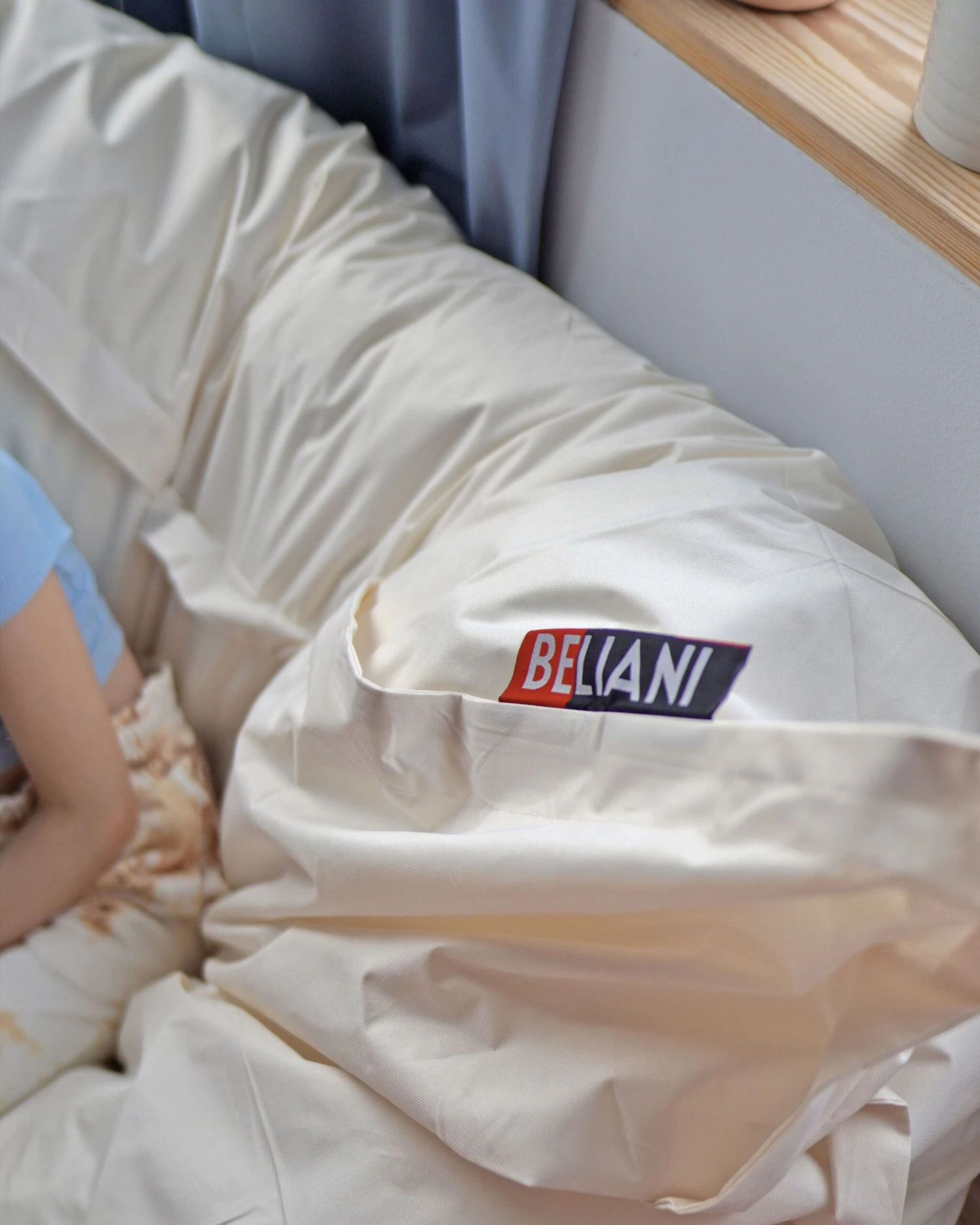 Large Bean Bag 140 X 180 Cm Light Beige FUZZY - Image 8